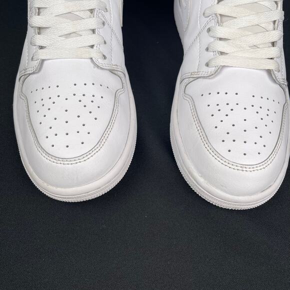 Nike Air Jordan 1 Mid Triple White Men Size 9.5 Leather Sneaker main image 7